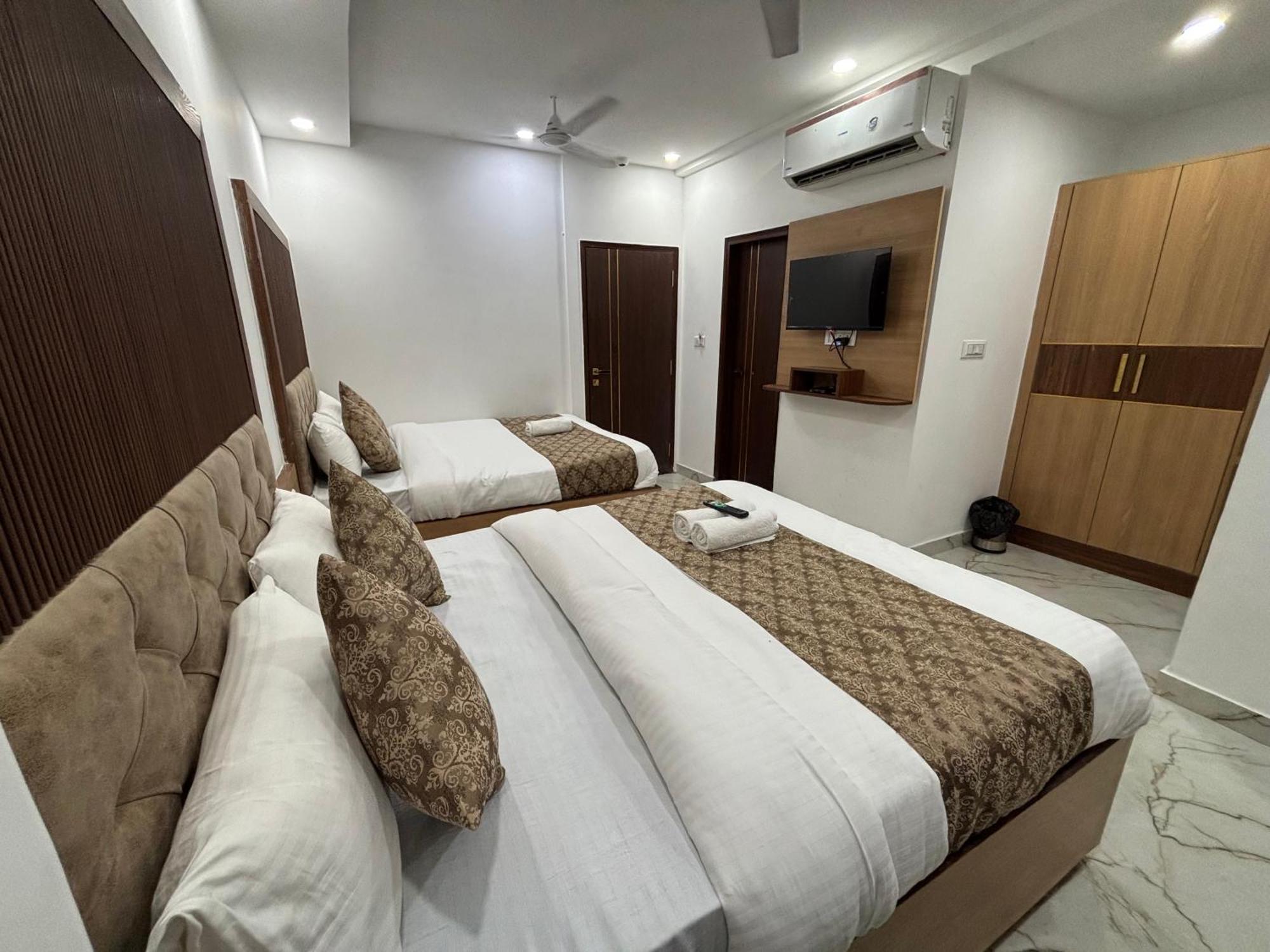 Cg Internationl By Sweet Guest House Нью-Дели Экстерьер фото