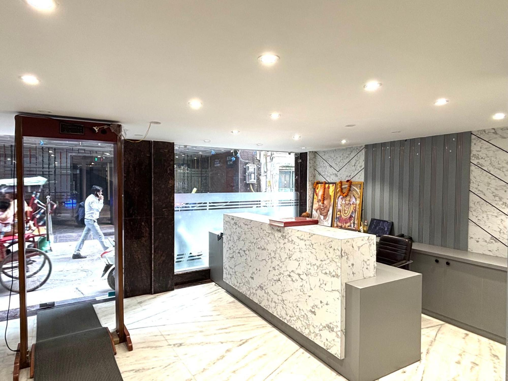 Cg Internationl By Sweet Guest House Нью-Дели Экстерьер фото